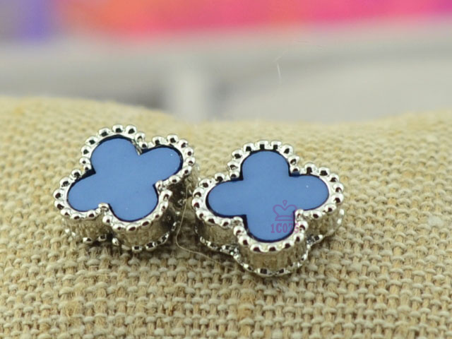 Orecchini Van Cleef & Arpels Modello 17